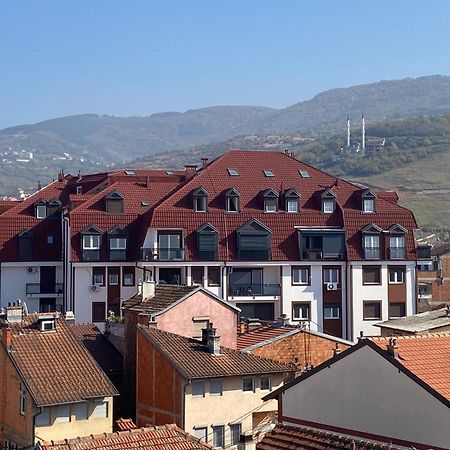 Apartment Prizreni-Free Private Parking Zewnętrze zdjęcie