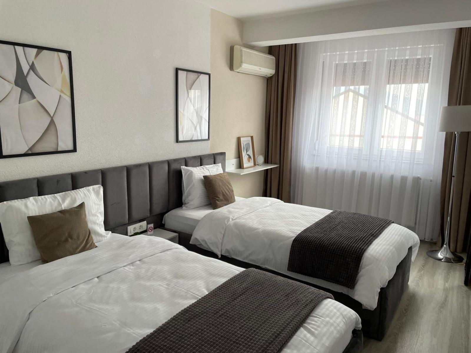 Apartment Prizreni-Free Private Parking Zewnętrze zdjęcie