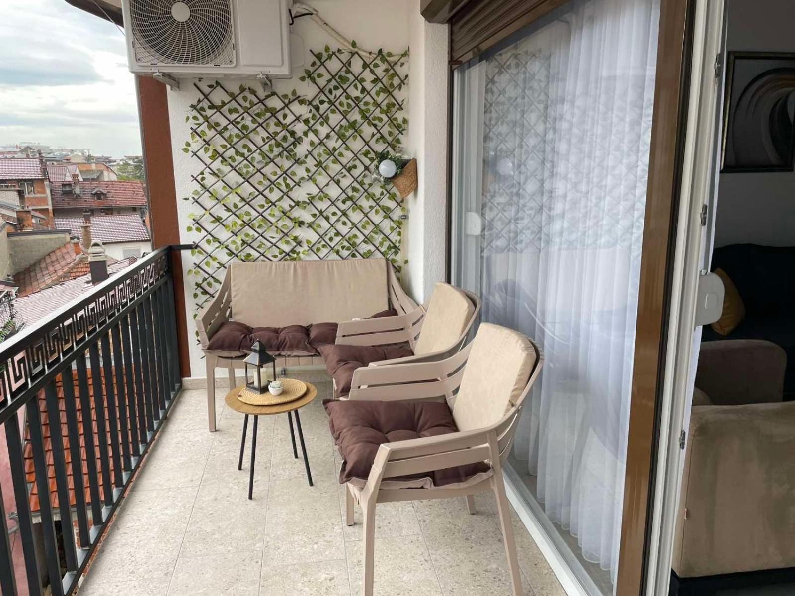 Apartment Prizreni-Free Private Parking Zewnętrze zdjęcie