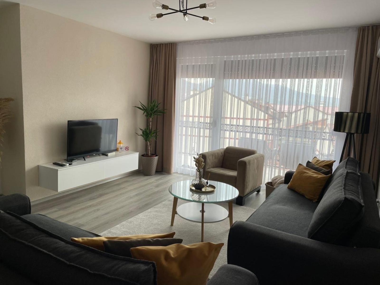 Apartment Prizreni-Free Private Parking Zewnętrze zdjęcie
